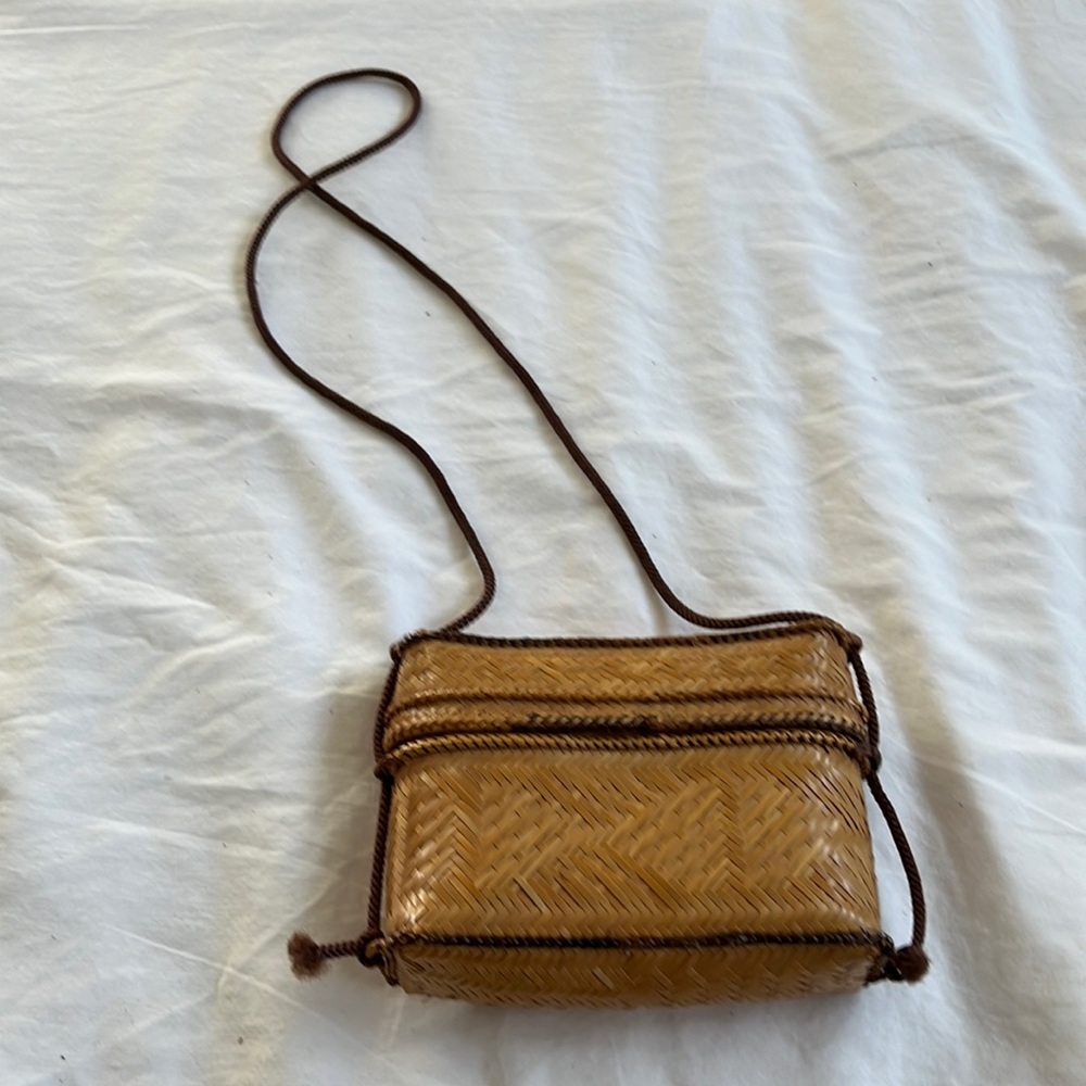 Straw Shoulder Bag